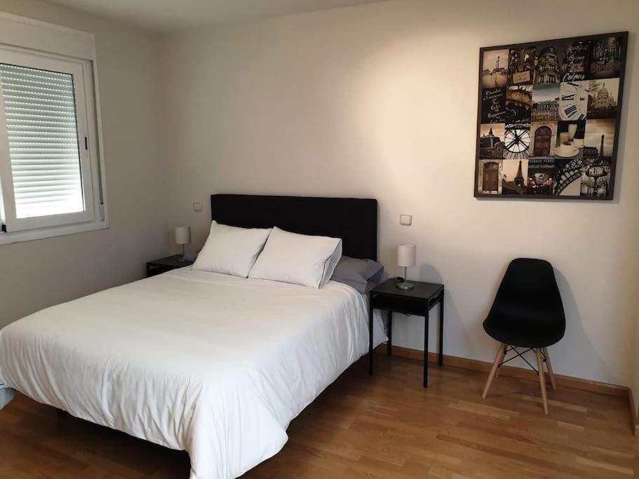 מדריד Chalet Ifema 5 Habitaciones 4 Banos, Parking Free מראה חיצוני תמונה