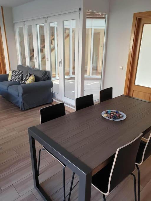 מדריד Chalet Ifema 5 Habitaciones 4 Banos, Parking Free מראה חיצוני תמונה