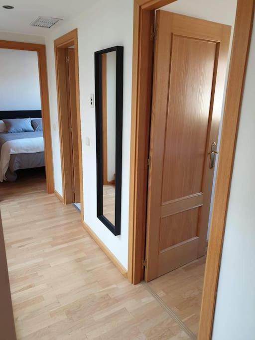 מדריד Chalet Ifema 5 Habitaciones 4 Banos, Parking Free מראה חיצוני תמונה